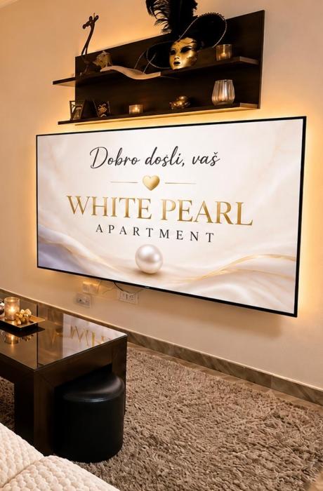 White Pearl Apartment