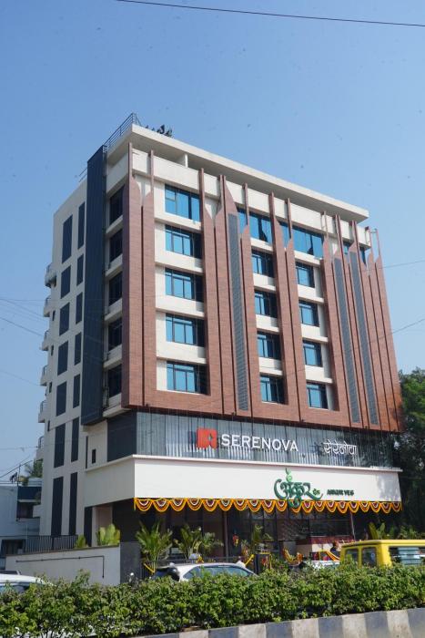 Hotel Serenova, Pune- Pure Veg
