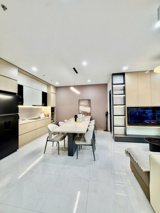 2 Bedrooms Apartment - Sentosa Sky Buiding 28 floors