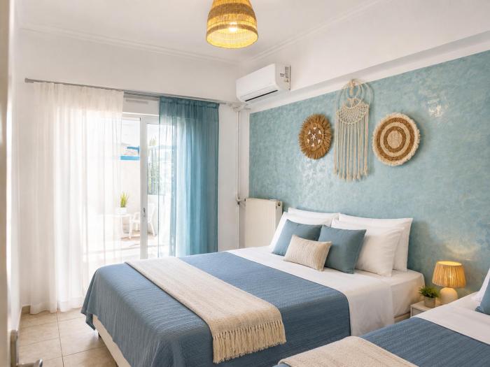Riviera Seaside Smart Suite