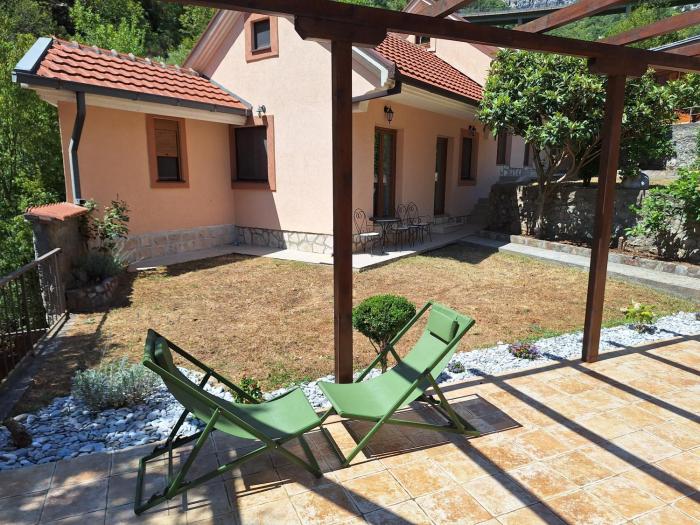 Salatić-Lekić apartmani