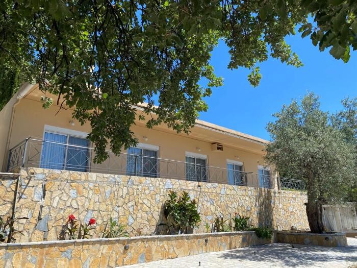 Vllasi Apartments