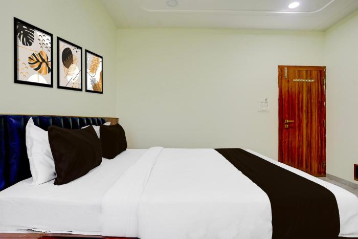 Hotel O by OYO Sachin And Family Restaurant