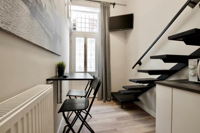 Mini Studio by Hi5 Apartments- City center studio