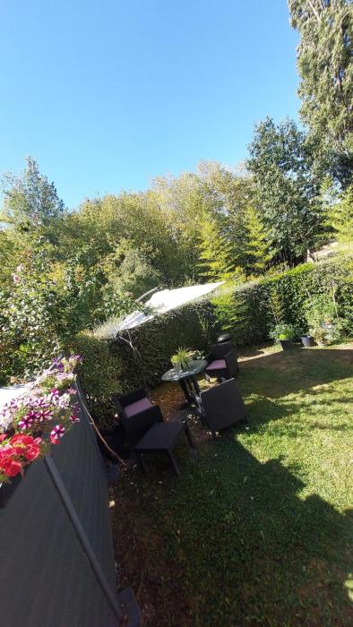 Maisonnette avec jardin en pleine nature
