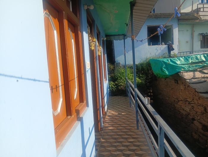 Anik home stay