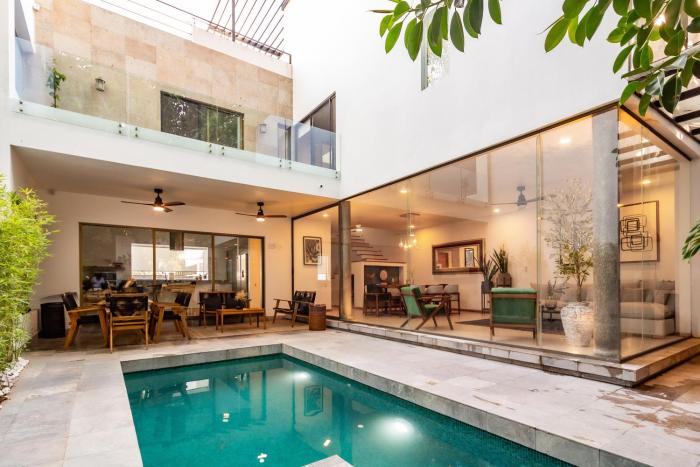 Moderna Casa de Lujo con Alberca Climatizada