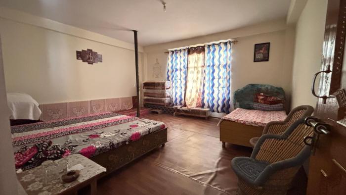 Dolma house home stay
