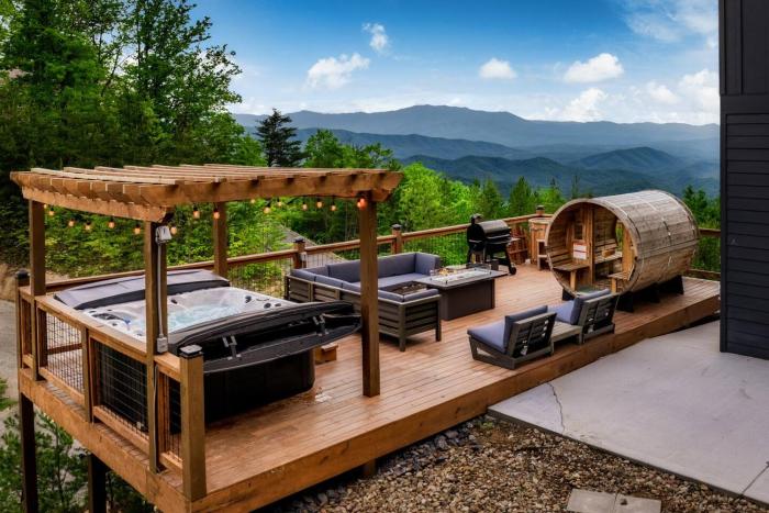 July 4th-15% offMountainscape ViewsBarrelSauna