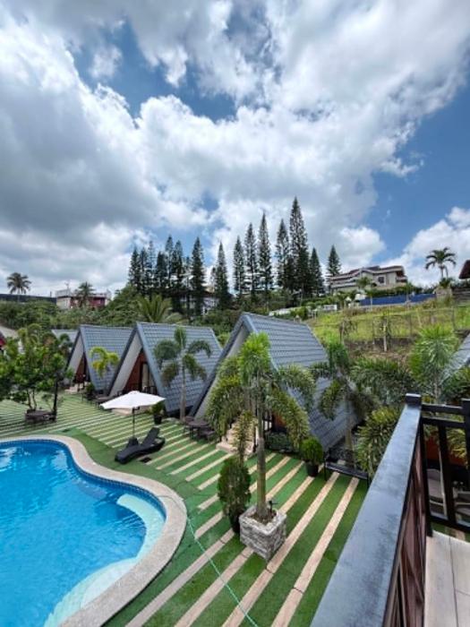 Silvinas Cabin Main-Tagaytay