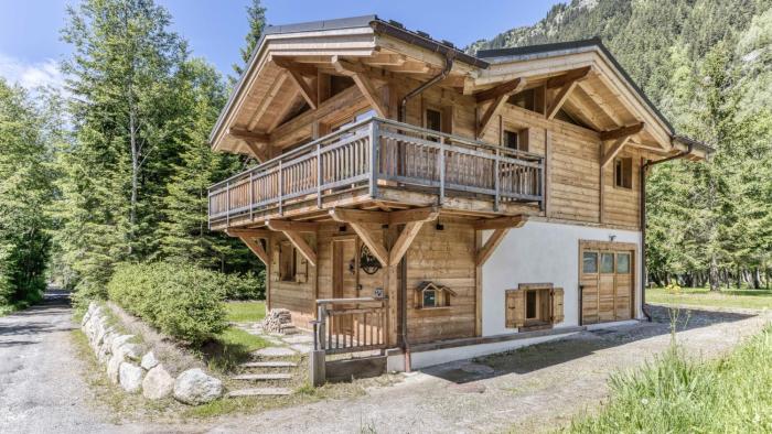 Chalet Forest