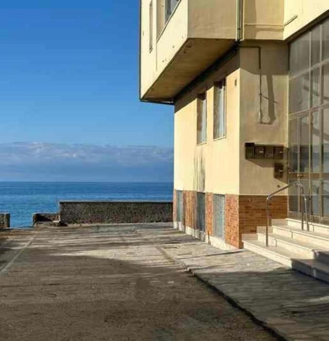 Nido sul Mare - accesso diretto alla spiaggia