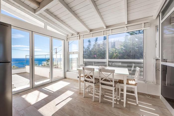 Blue Bay Sea View Apartment with Free Parking by PikHost