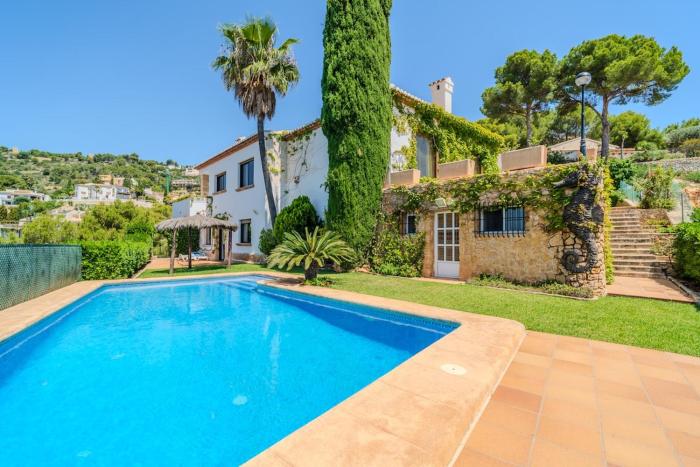Villa Tino - Tu retiro ideal en Jávea