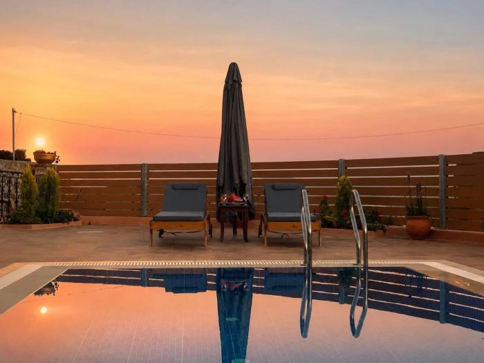 Villa Maria Christina with Private Pool in Crete