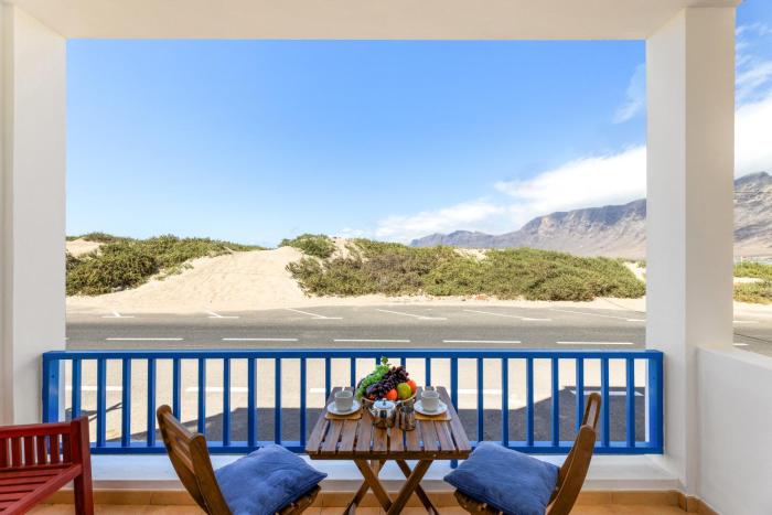Famara Views III PB by Escapehome
