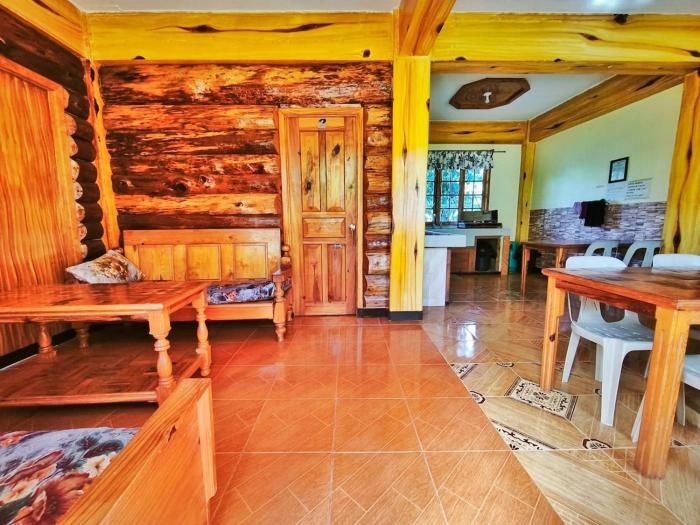 HomeyVibe Apartment within Town Proper!