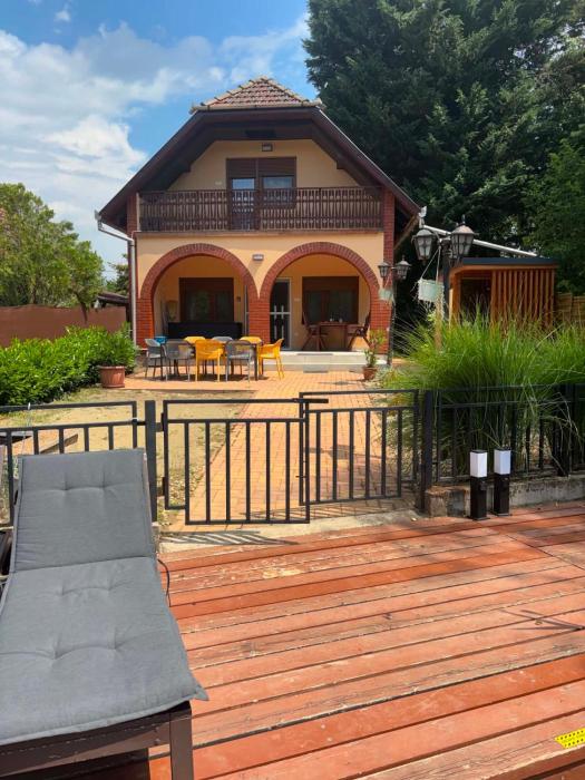 Csuka48 Apartman