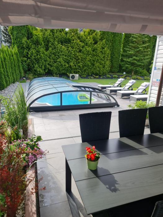 APARTAMENT POD ŚLIWKAMI