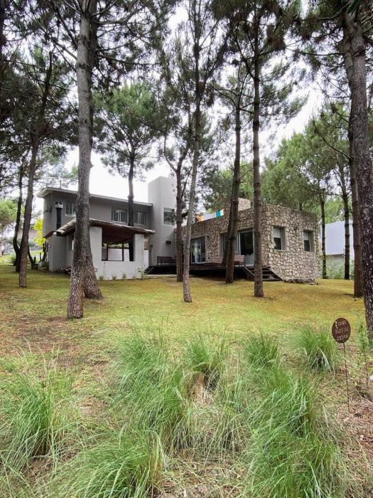 Casa en el bosque y cerca de la playa