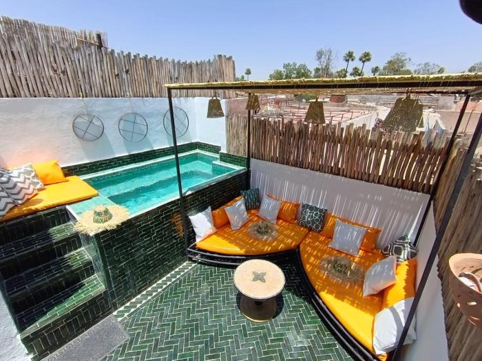 Riad des bibouches pool breakfast private