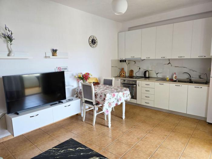 Family apartments - Plazh, hot Adriatik