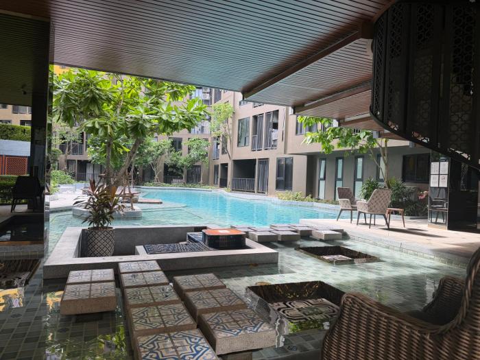High Floor NiceView Condo Near Central-33B