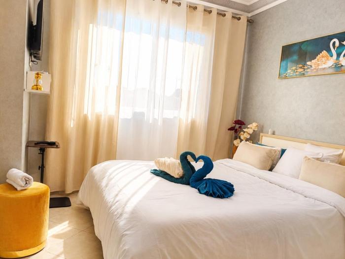 Elegant Family Apartment Near Martil Beach & Corniche