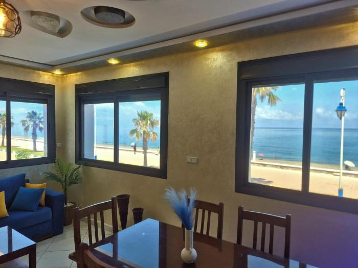 Beachfront First floor mekad