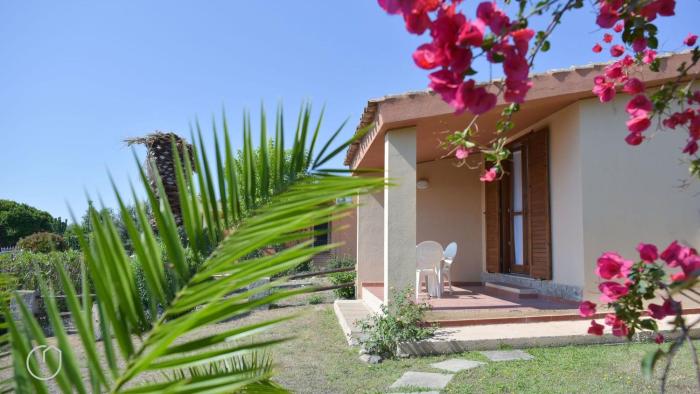 Villa Oleandro with garden BBQ - near the beach