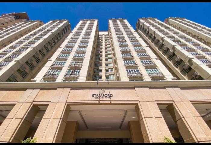 Casa Ysabella at Stamford, Mckinley Hill