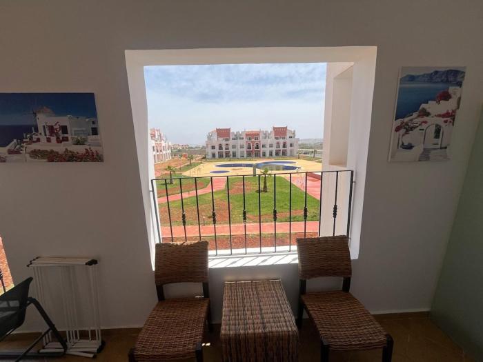 Sun & Serenity Apartment