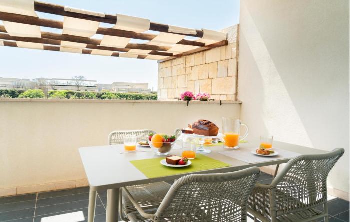 2 Bedroom Gorgeous Apartment In Porto Cesareo