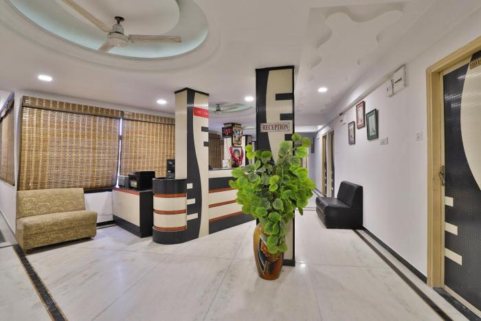 Hotel O Darshan Hotel Rooms & Restaurant��
