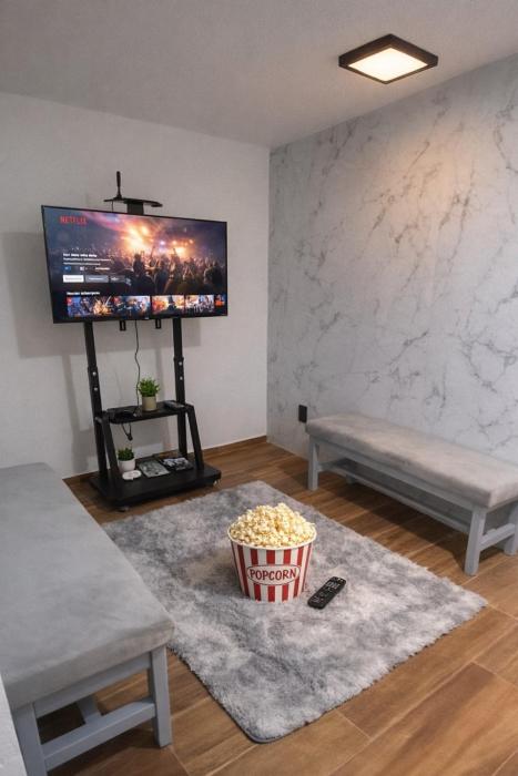Spacious 2BR Apartment & Parking Great Value Stay