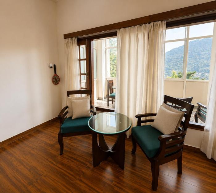 1BHK Lake View Stay with Pool Gargi Cottages