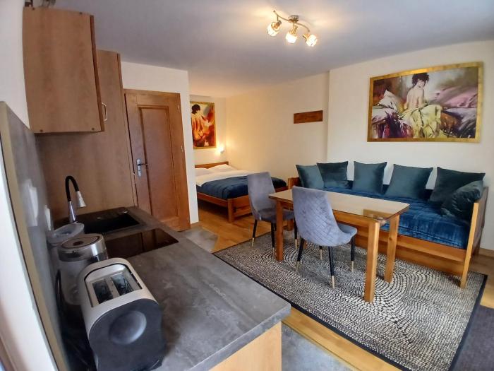 APARTAMENTY i POKOJE "PASJA" - 2 minuty do plaży