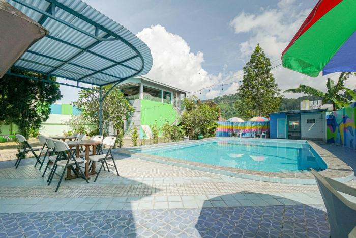 Urbanview Hotel Maulana Hills Syariah