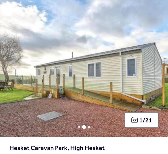 36 Ravens Nest large 3 bedroom lodge with views No sign written vans allowed on site