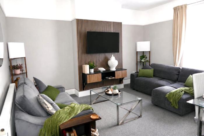 Modern Apartment, Sleeps 6, Free Parking, Fast WFI