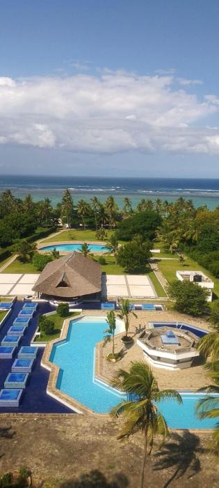 Heaven Suite-Beachfront 1br apartment