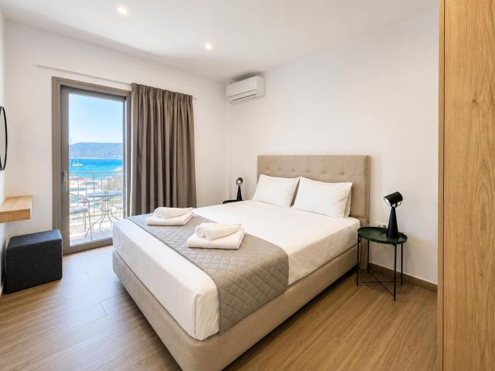 Dolphin hotel