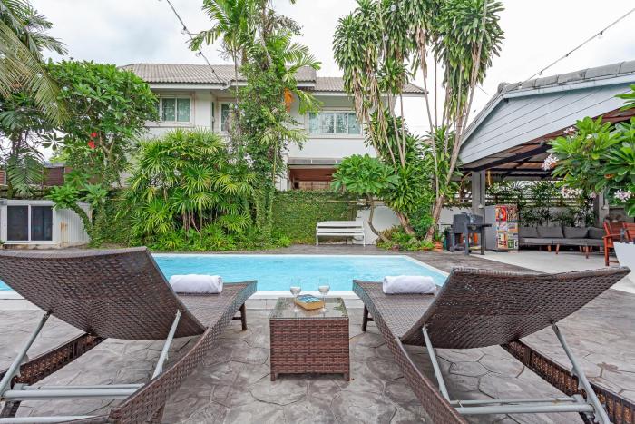 City Life Private Pool Villa