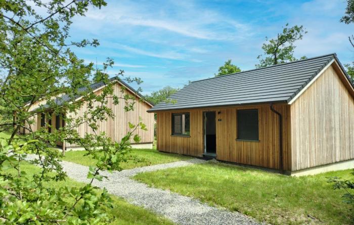 Cozy Home In Somme-Leuze With Wifi