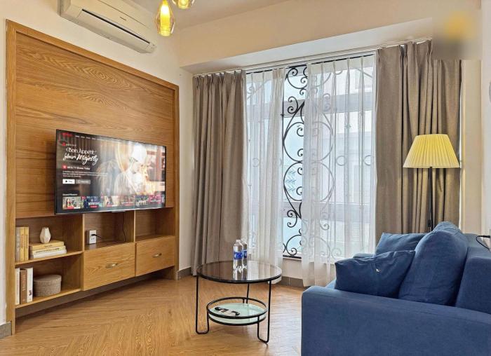 lynhapartment Next to Bui Vien Spacious 1BR Apartment Private Kitchen Bathroom