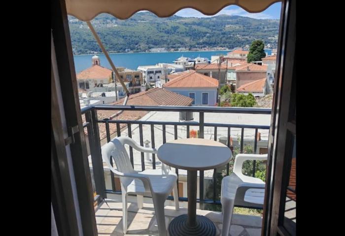 samos town hostel