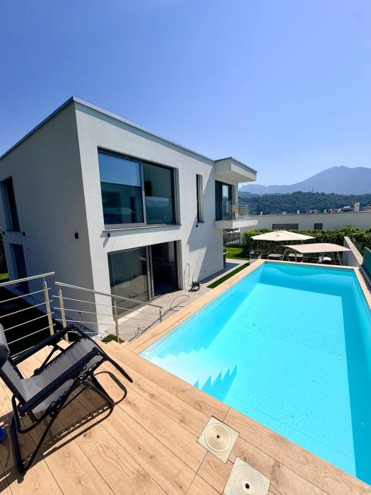 Villa Dolce Estate