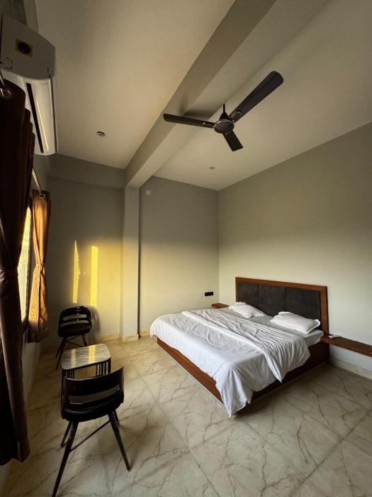 Bhagwati Hotel And Rooms