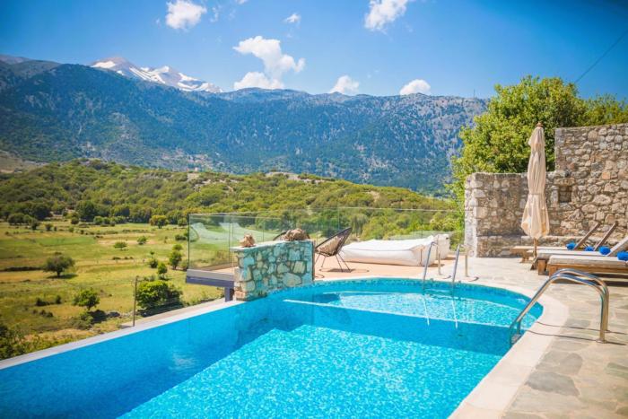 Traditional Villas Askyfou