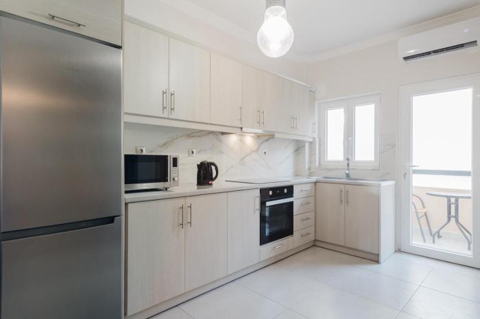 Kymothoe Apartment